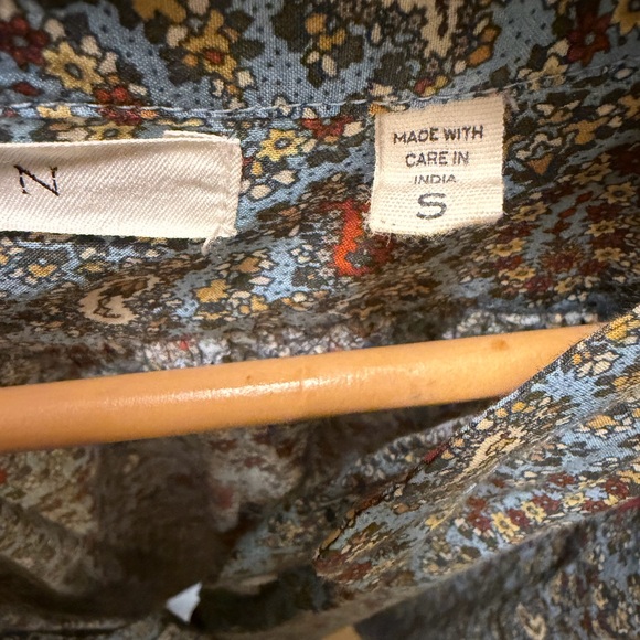 Doen O’Keefe Button Down Blouse Blue Tisbury Paisley Size M - Picture 8 of 9